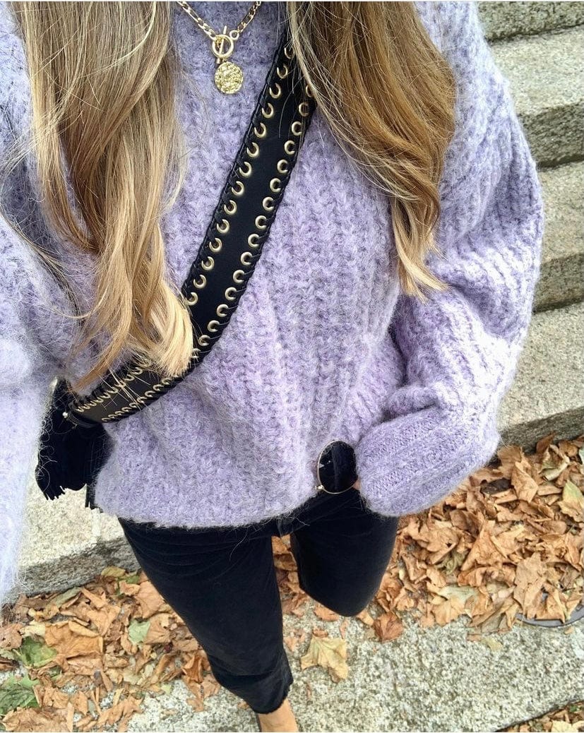 Athena Toggle coin gold necklace