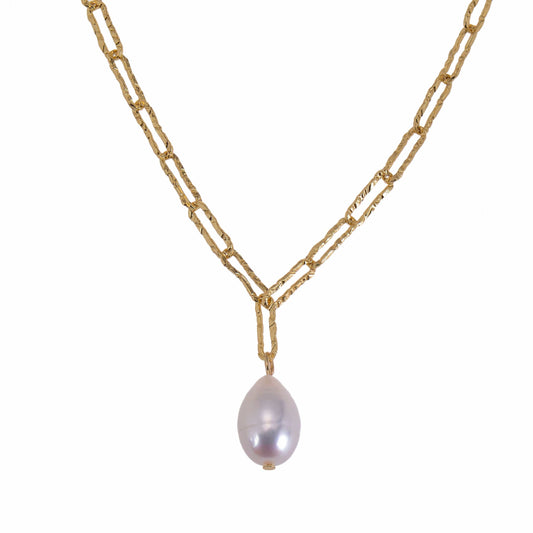 Chunky textured link round hook toggle closure with pearl