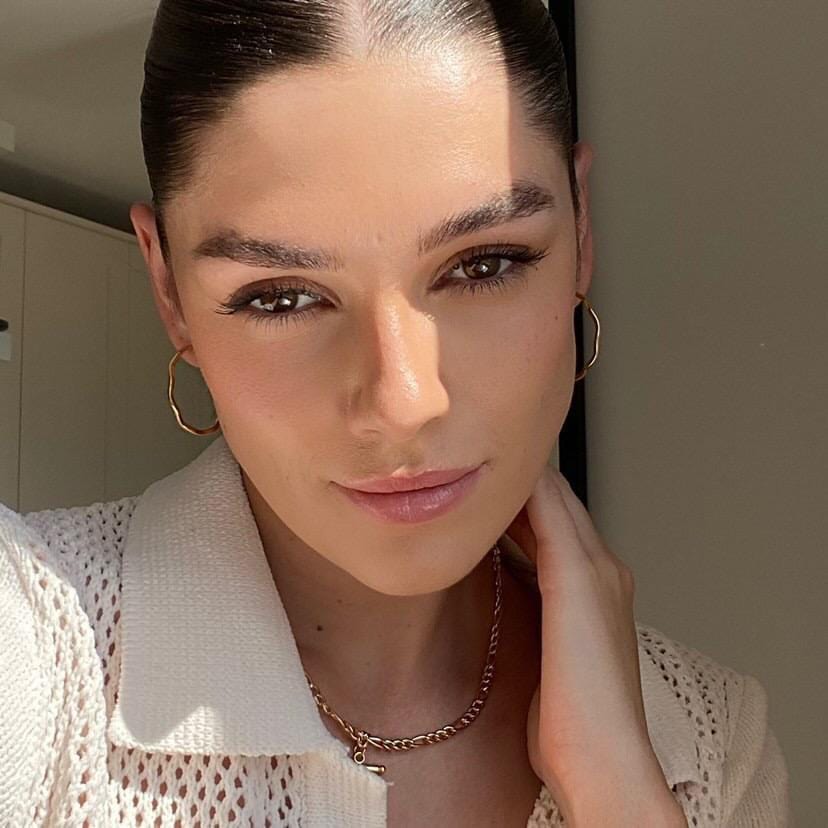 Figaro chain necklace with T-Bar drop