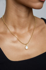 Beaded Bezel Pendant Drop Necklace