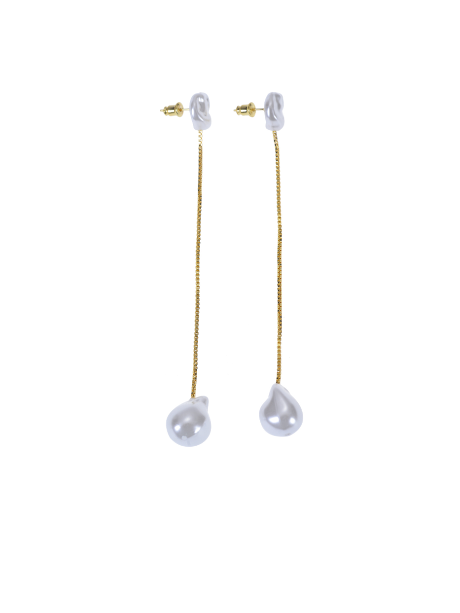 freshwater pearl earrings