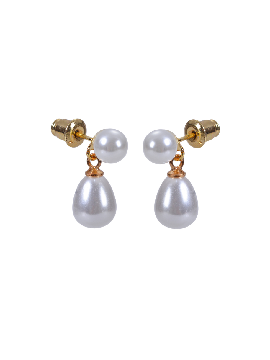 pearl drop earring