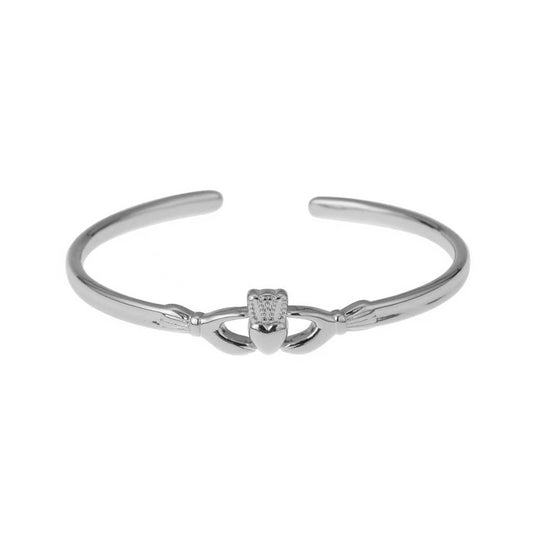 silver claddagh bangle