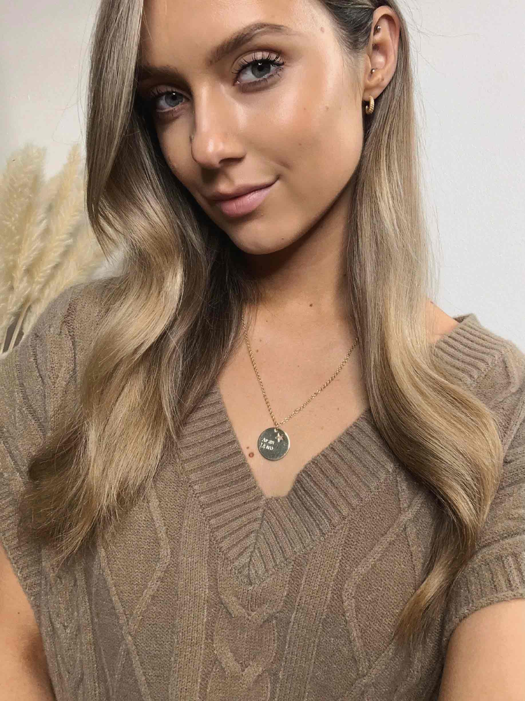 gold pendant Irish necklace